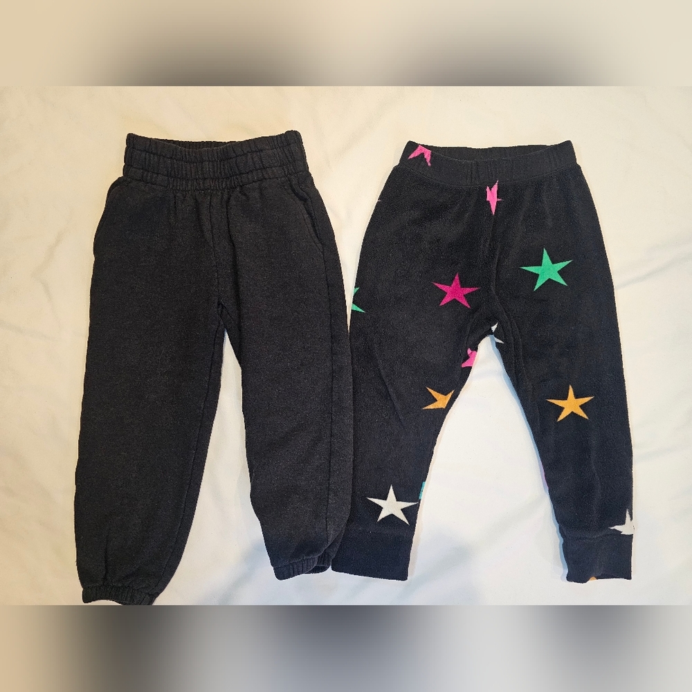 Set Of 2 Toddler Cozy Pants- Charcoal And Black With Star Design- 2T